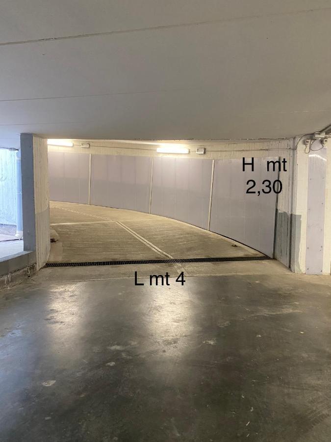 Largodoria - Viaarchivolto, Box Auto Privato Incluso Lejlighed Albenga Eksteriør billede